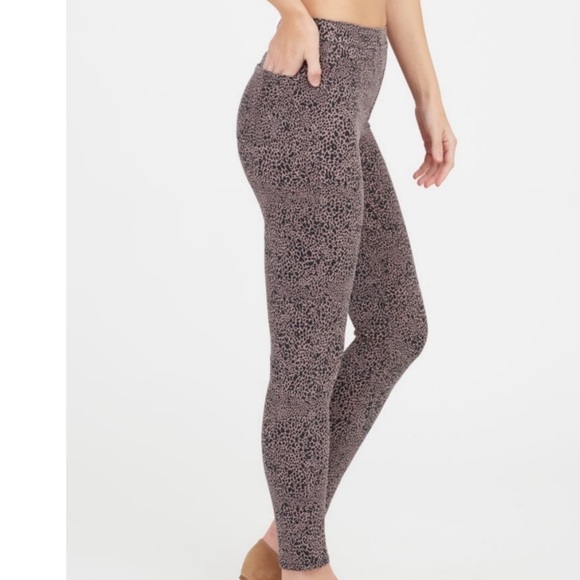 SPANX Leggings Ankle Jean-ish Desert Dot Color, SIZE LARGE NEW. 0613 - Picture 2 of 9